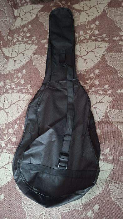 Гитара новая продаётся