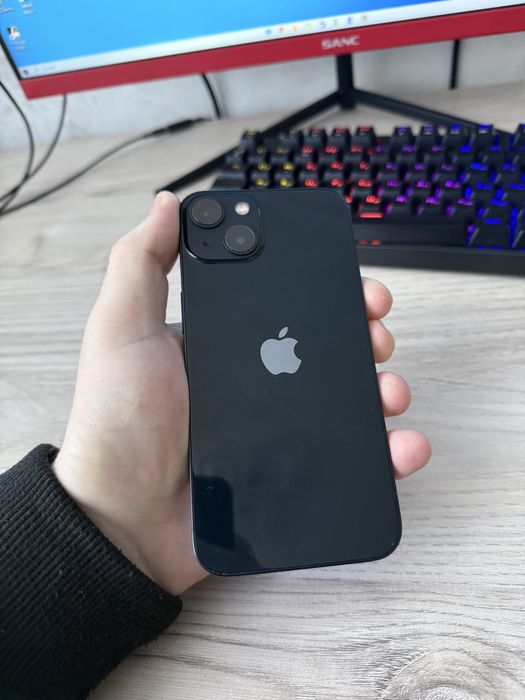 Продам iPhone 13 128 gb