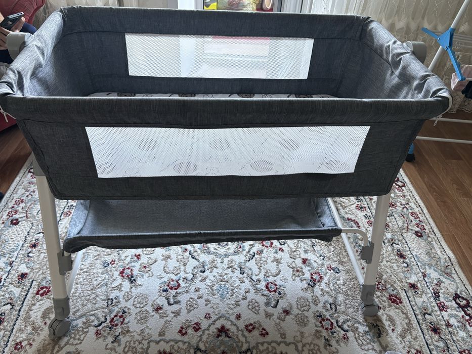 Продам детскую кроватку