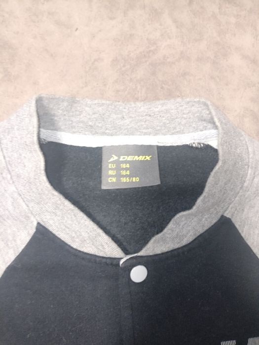 Джемпер Demix для мальчика рост 164 см
