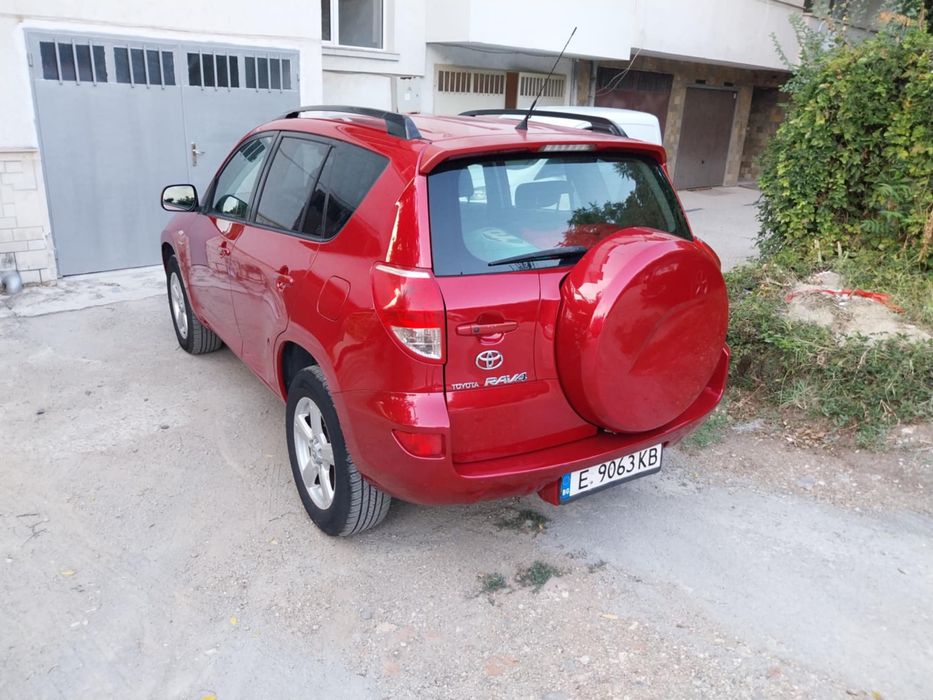 Toyota Rav4 4х4 136 коня 2.2 Дизел