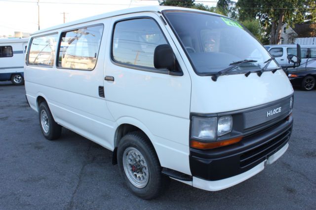 Фара hiace / хайс хрустальный 85-03 год
