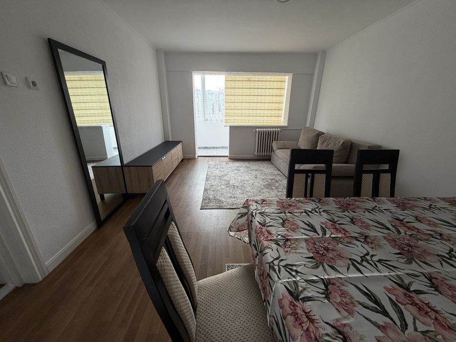 Apartament 2 camere, Emil Avramescu