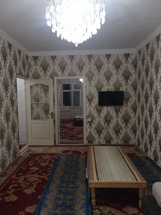 Ижарага 2'3 хона уй Юнусабад 7 кварталда берилади