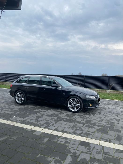 Audi A4 B8  CUTIE AUTOMATA 2.0 TDI 2011