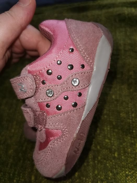 Sneakersi Naturino 23