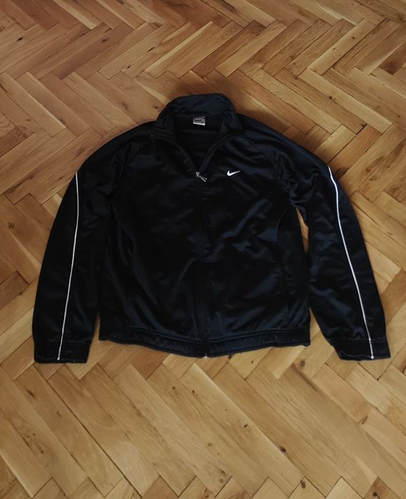 Оригинално мъжко горнище Найк размер M