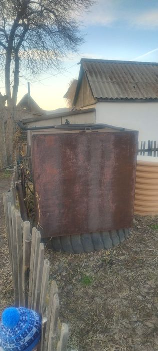 Продам ёмкость 2.3 куба