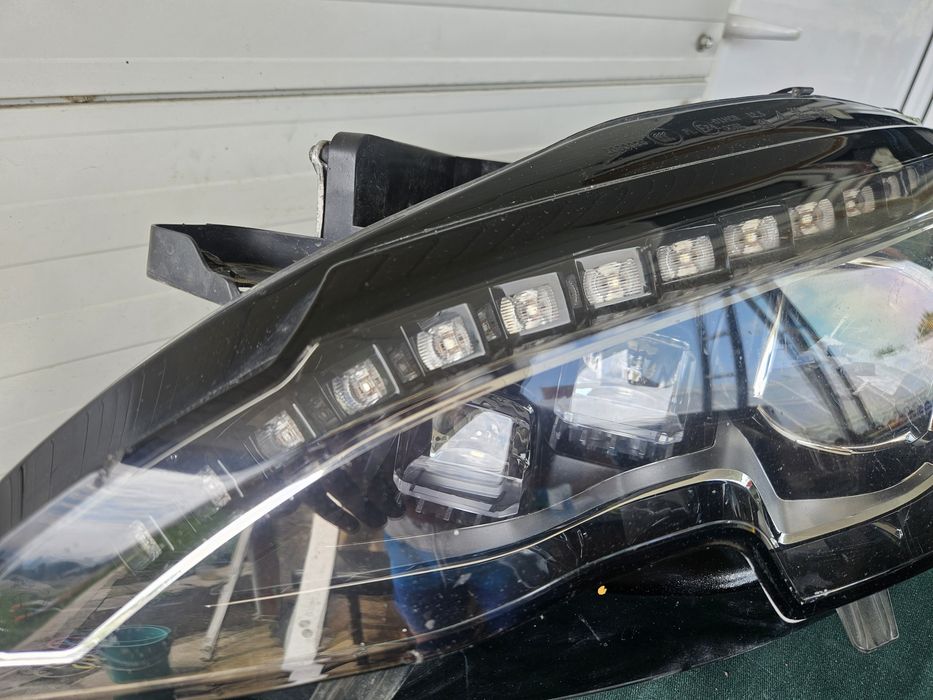 Vand far stanga LED original pentru Peugeot 308 T9, 2013–2018