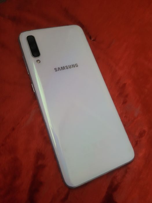 Samsung a70 обмен/продажа