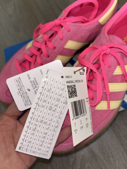 Чисто нови обувки Adidas Spezial 38 номер