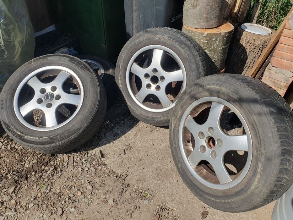 Vând jante pe 15