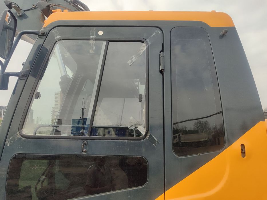 Экскаваторы Пагружчики Досан 210: Хундай 1400: Вольво 145:Ligong олди