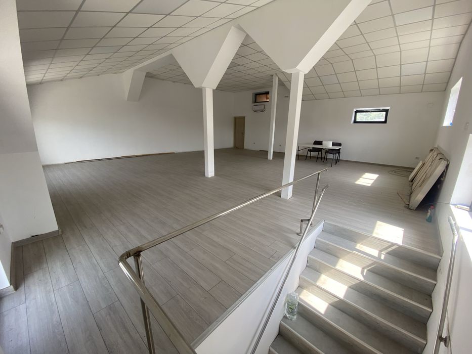 Spatiu comercial central Raducaneni