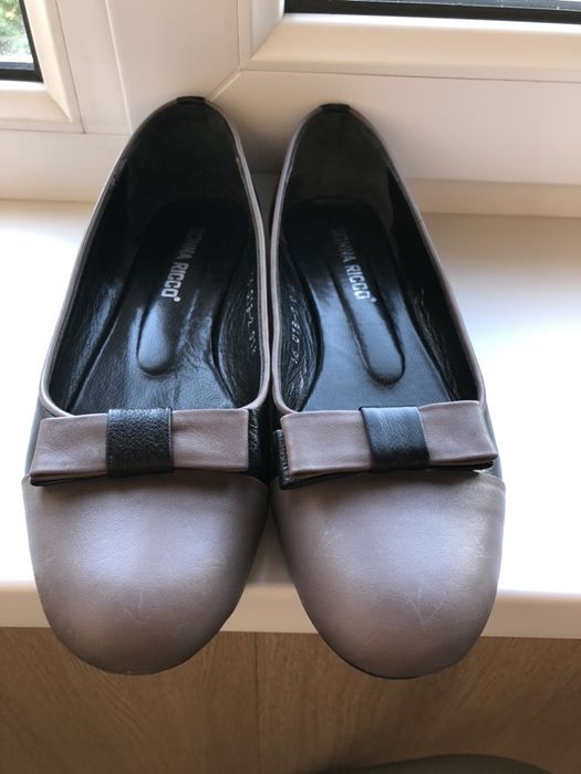 Продам женские туфли