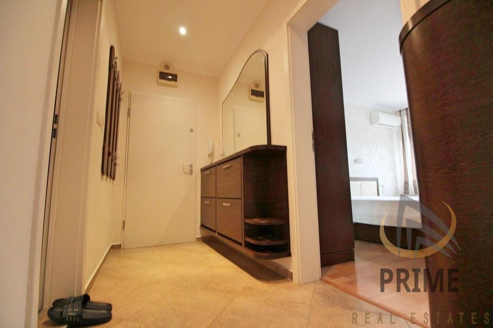 Дава се под наем Двустаен апартамент в Бургас, Център - 69 кв.м за 510 € - Снимка #7