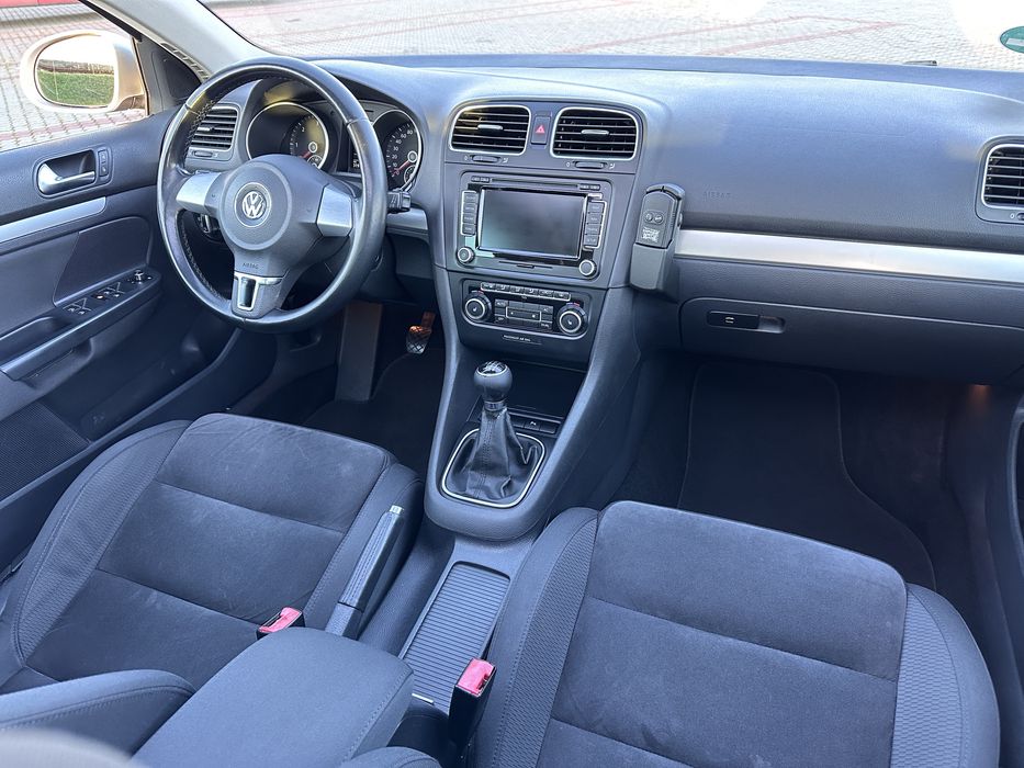 Volkswagen golf 6 Highline. 2010. 2.0 diesel. Euro5