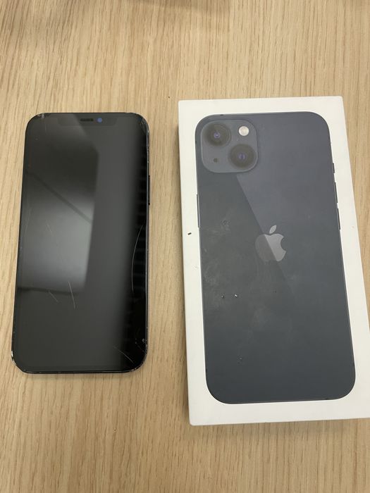 iPhone 12 128gb.