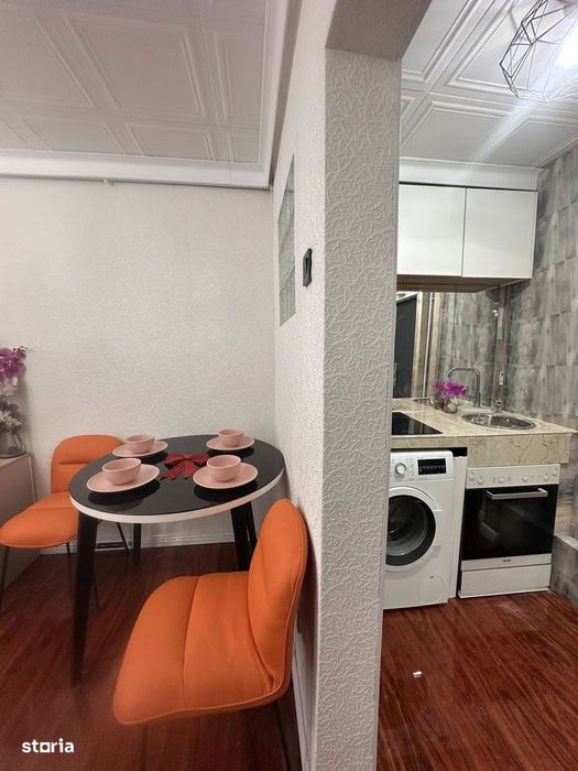 De vanzare garsonieră renovată,mobilata și utilata,etaj 1, 26.500 euro