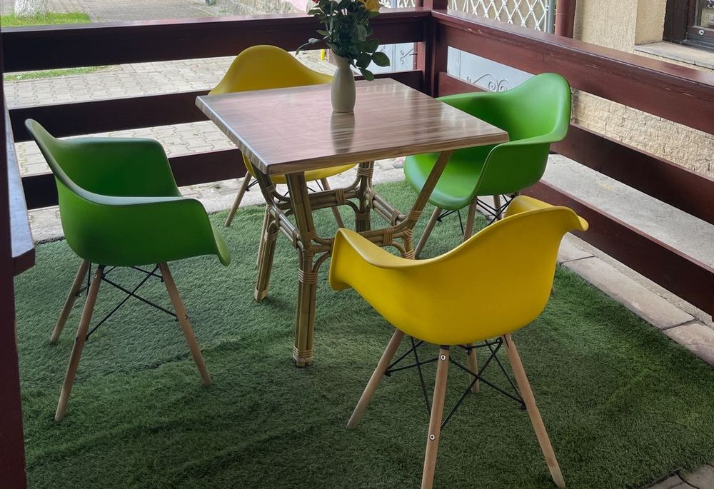 Set masa + 4 scaune terasa / balcon stil modern