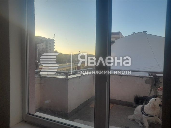 Продава се Тристаен апартамент в Пловдив, Център - 142 кв.м за 1008 €/кв.м - Снимка #5