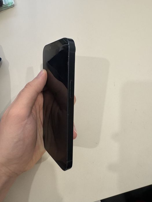 IPhone 14 256гб Б/У