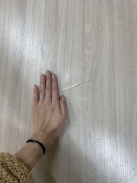 Круглый стол, в гостиную