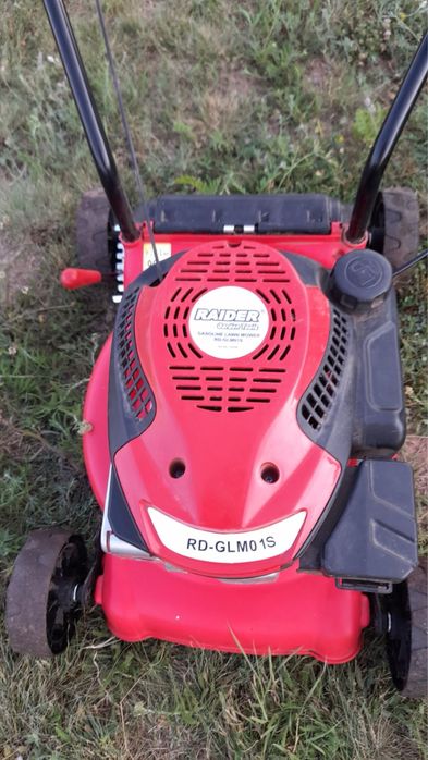 Бензинова косачка Raider