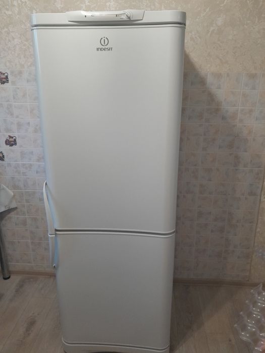 Холодильник Индезит