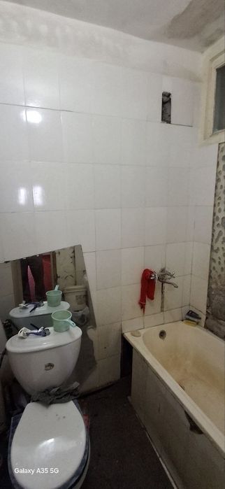 2-хонали квартира ГУВД 6 м. Балкон