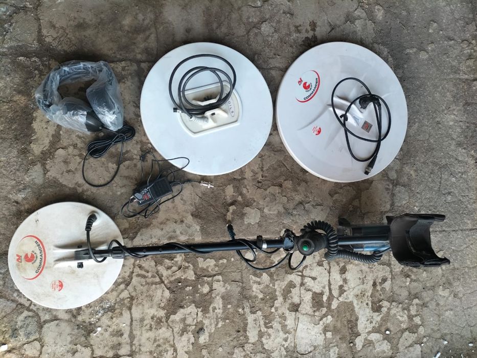 Продам Металлоискатель Жпх 4500