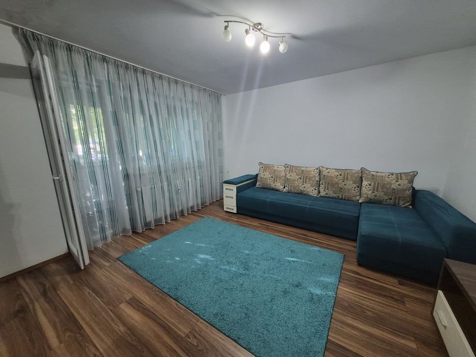 Ofer spre inchiriere garsoniera București-Militari