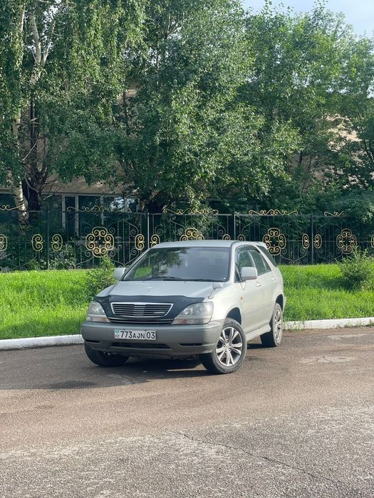 Продам Тойота Харриер