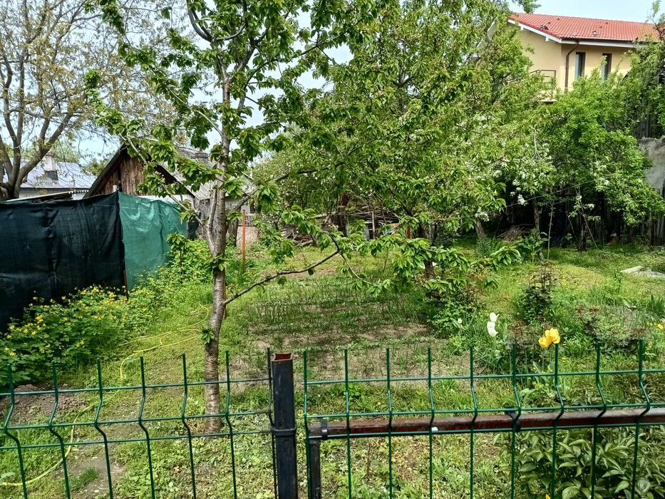 Teren intravilan Aleea 1 Drumul Muntenilor 1000 mp. (980 mp. acte / 1014 mp. din măsurători) – dublă deschidere – utilități