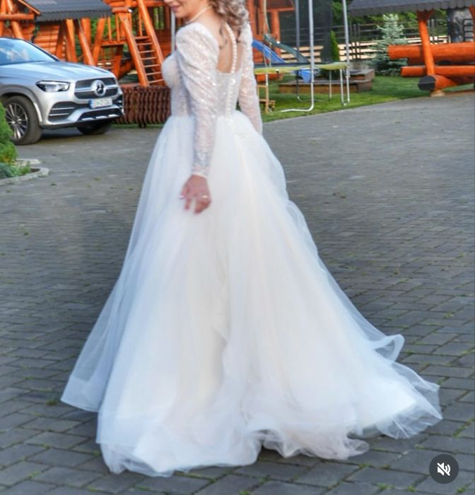 Rochie Mireasa Luce sposa ,marime 36-38 cu voal si crinolina .