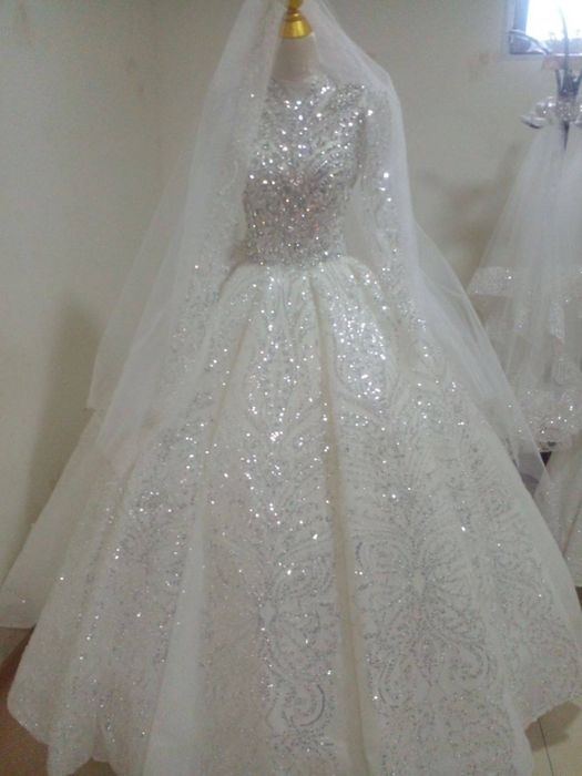 Kelin ko’ylaklar yangi yqtqazib berish bepul