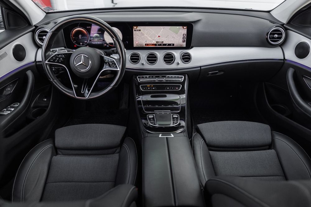 Mercedes E220 Силър Стар Реални 55 хил. км Пълна история Лизинг