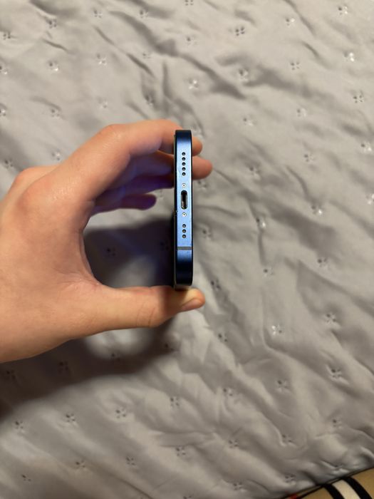 iPhone 12 128GB 79% sanatate la baterie