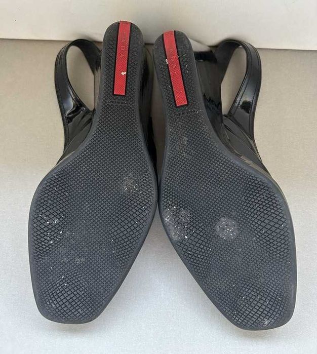 Елегантен сандал, Prada, Италия, размер 38.5