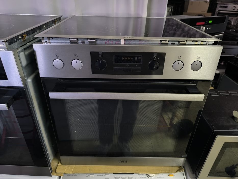 Фурна с керамичен плот AEG EPB331020M - Пиролиза