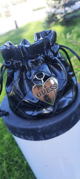 Часы женские Guess U13586L2