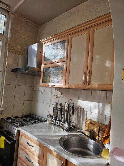 Юабад 15. 3/2/5. 2/6 балкон. Метро рядом