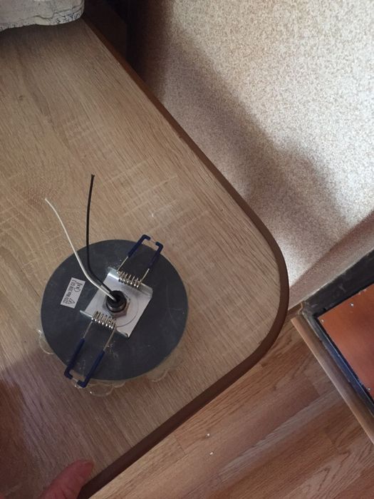 Продаю светильники софиты. В отличном состоянии.