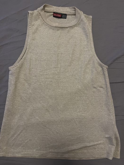 Maieu auriu fara maneci, Top