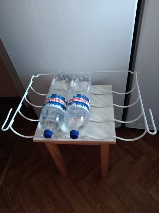 Полка для охлаждения напитков.