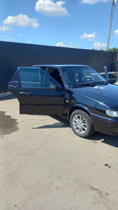 Автомобиль Ваз 2115 продам