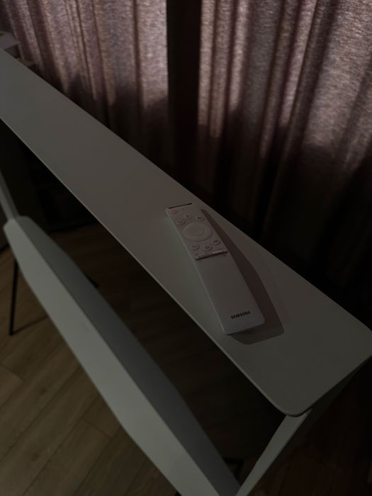 Телевизор Samsung The Serif