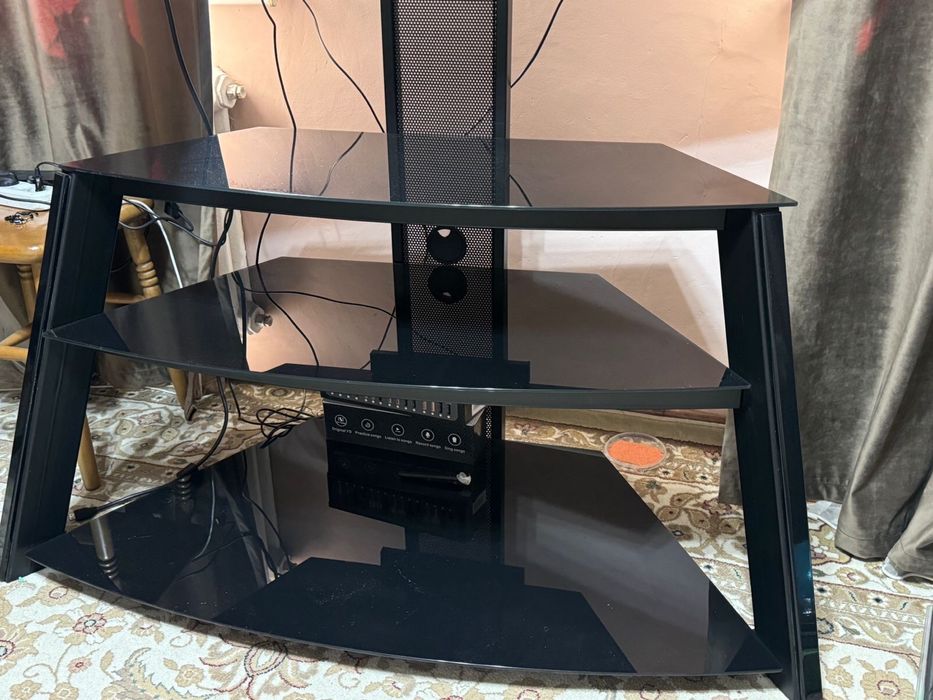 Тумба под телевизор