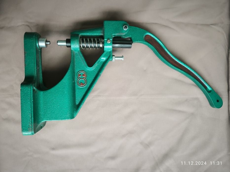 Продам пресс с блочками и кнопками