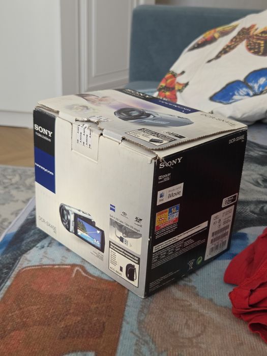 продам видеокамеру sony dsr-sx45e 2011г